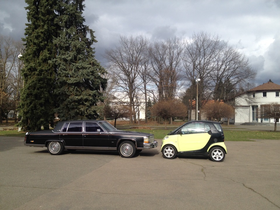 Cadillac vs Smart 1