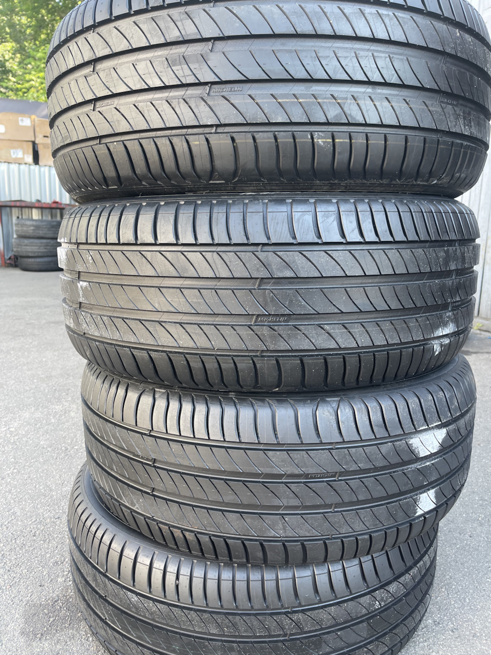 MICHELIN PRIMACY 4 235/45 R18 4