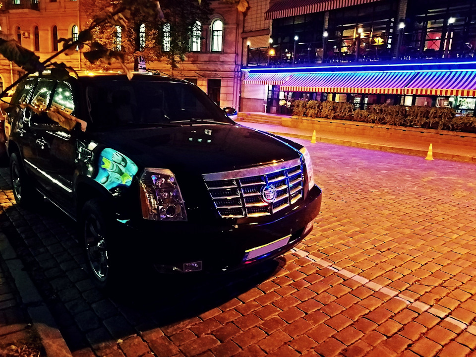 Меняю Escalade на Dodge Ram 1