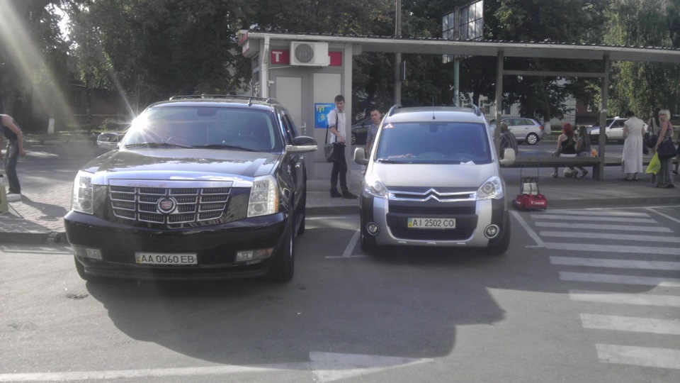 Cadillac escalade за останні 2
