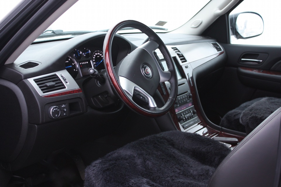 Міф про прожорство Cadillac Escalade … 2