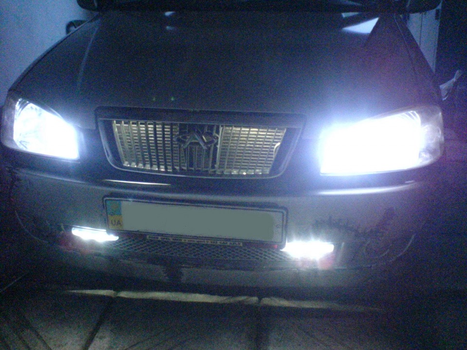 Led на передній решітці 3