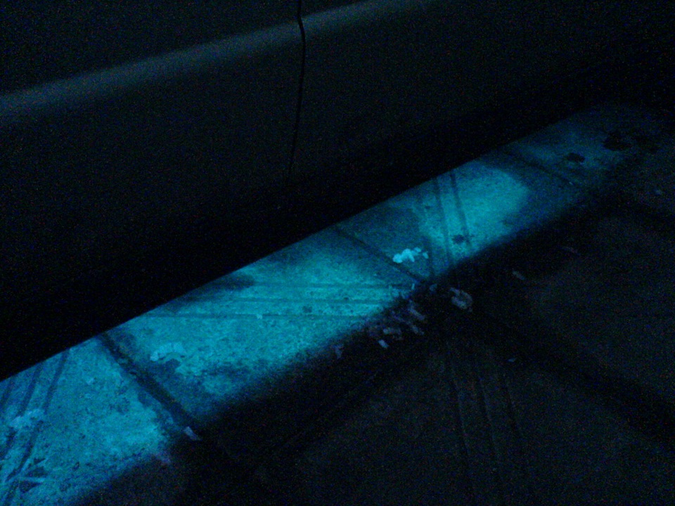 RGB Led Avto Ефект ніону під автомобілем 1