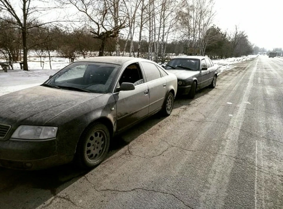 Виїхали покататися)