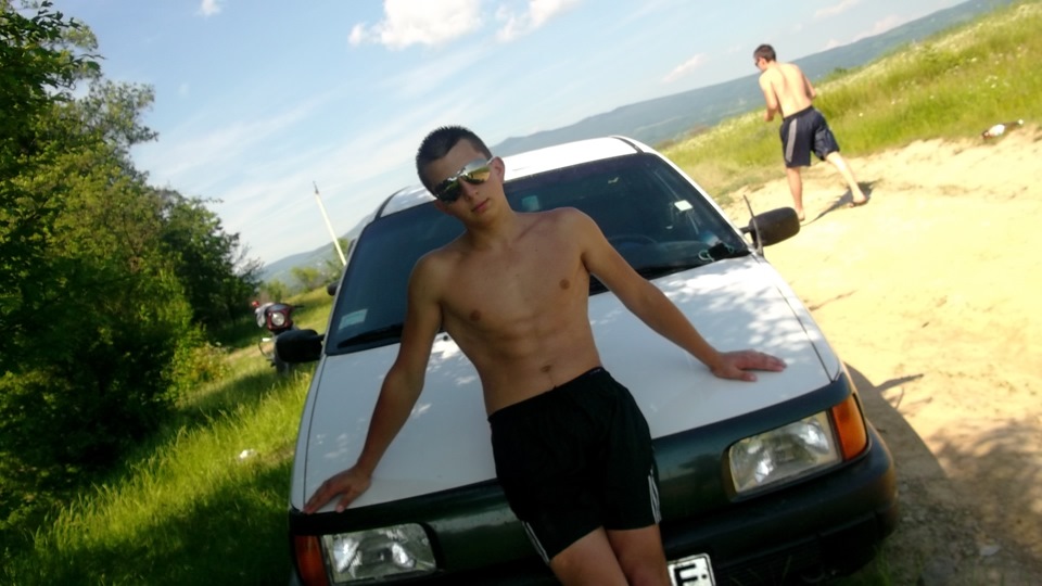 Chery Amulet & Volswagen Passat B3)) 4