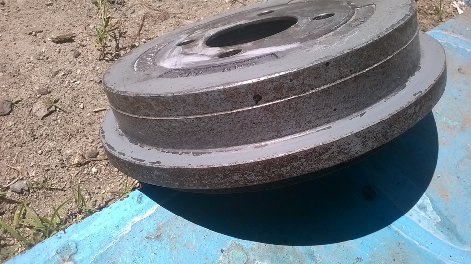 Видався вільний погожий день. 2