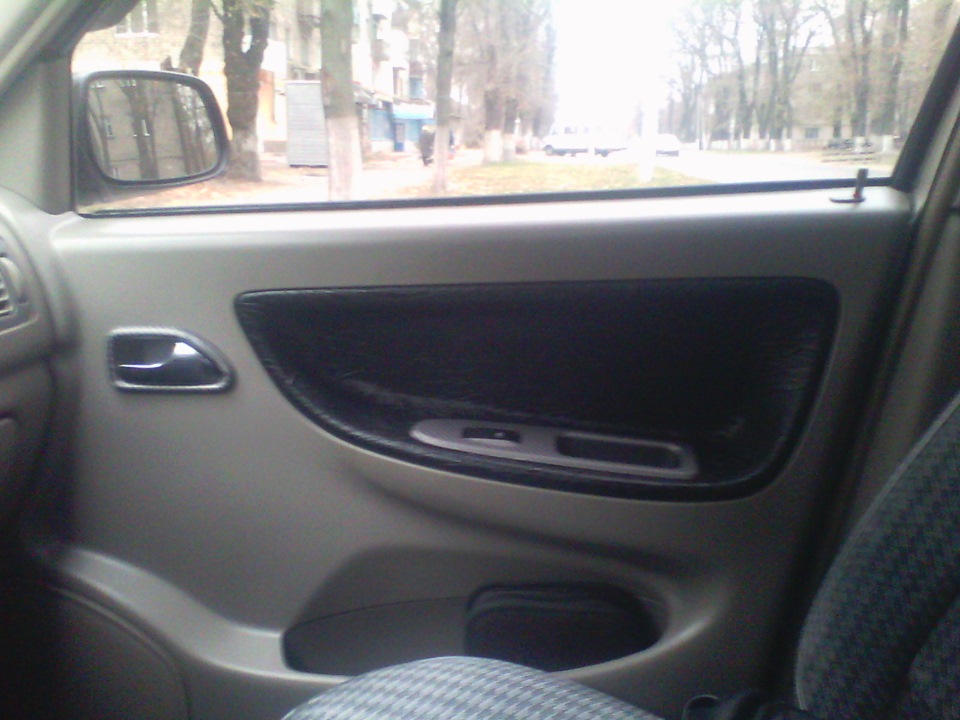 Перетягнув картки дверей. 1