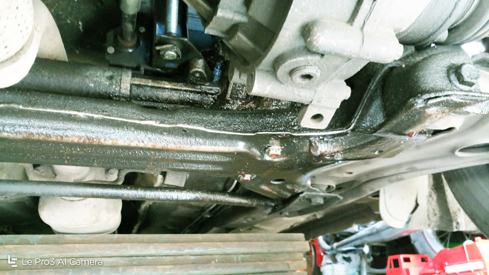 Верхній сальник рульової рейки амулет 2