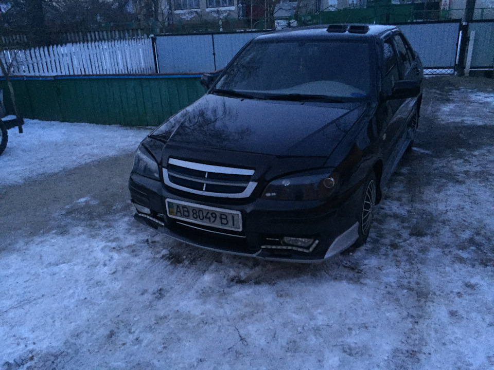 Грати номерного знака 4