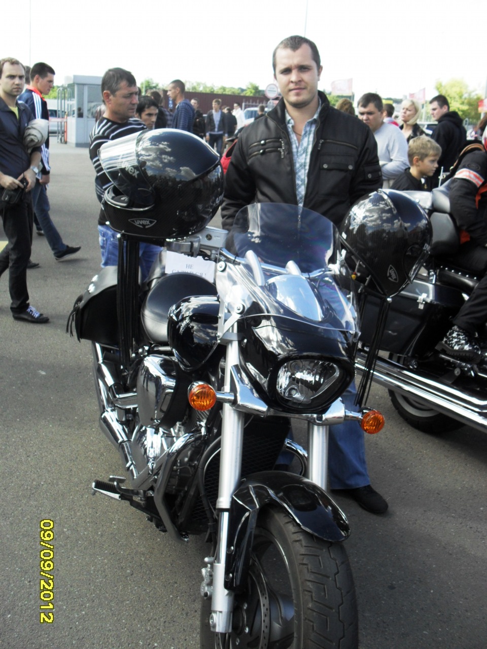 авто шоу 2012 4
