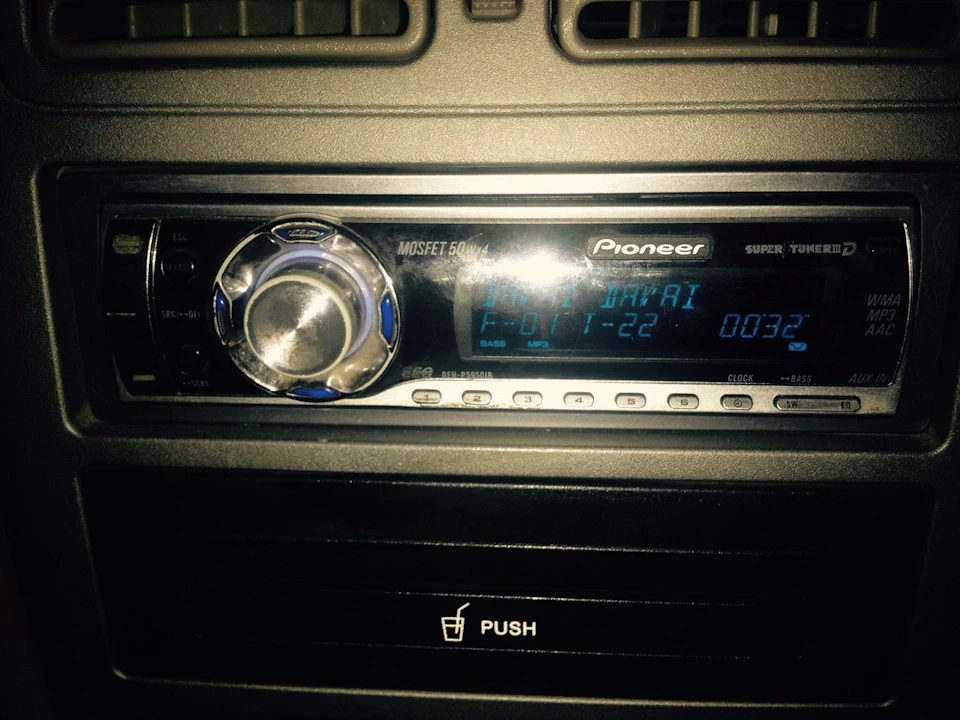 Заміна ГУ Pioneer DEH-P 5950 IB на Kenwood KMM-122Y.