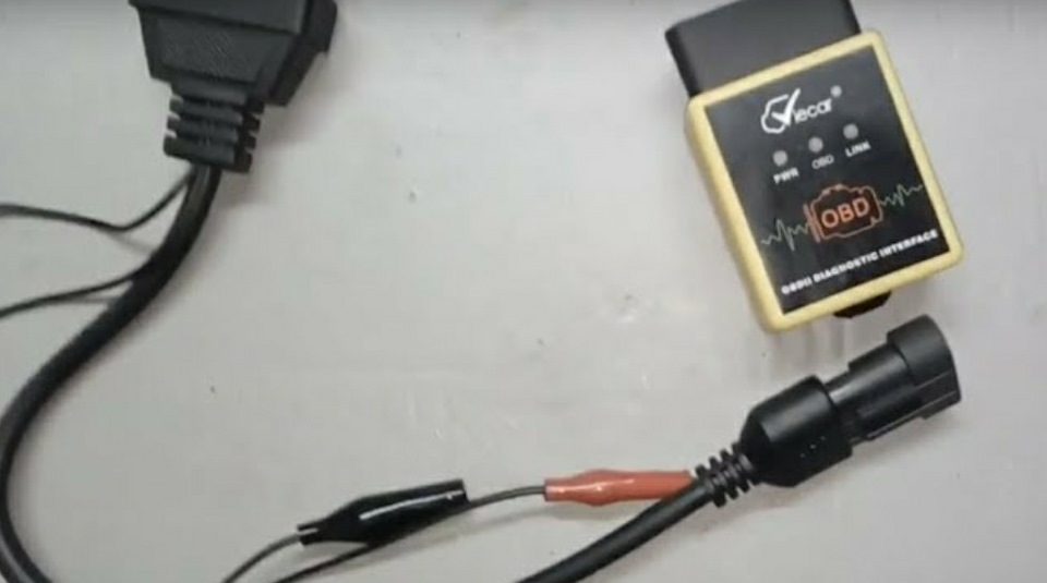 Діагностика автомобіля OBD2 ELM 327 v. 1.5 1