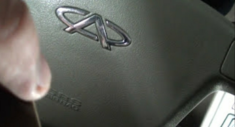 Зняття керма з подушкою безпеки airbag на Chery Amulet 1