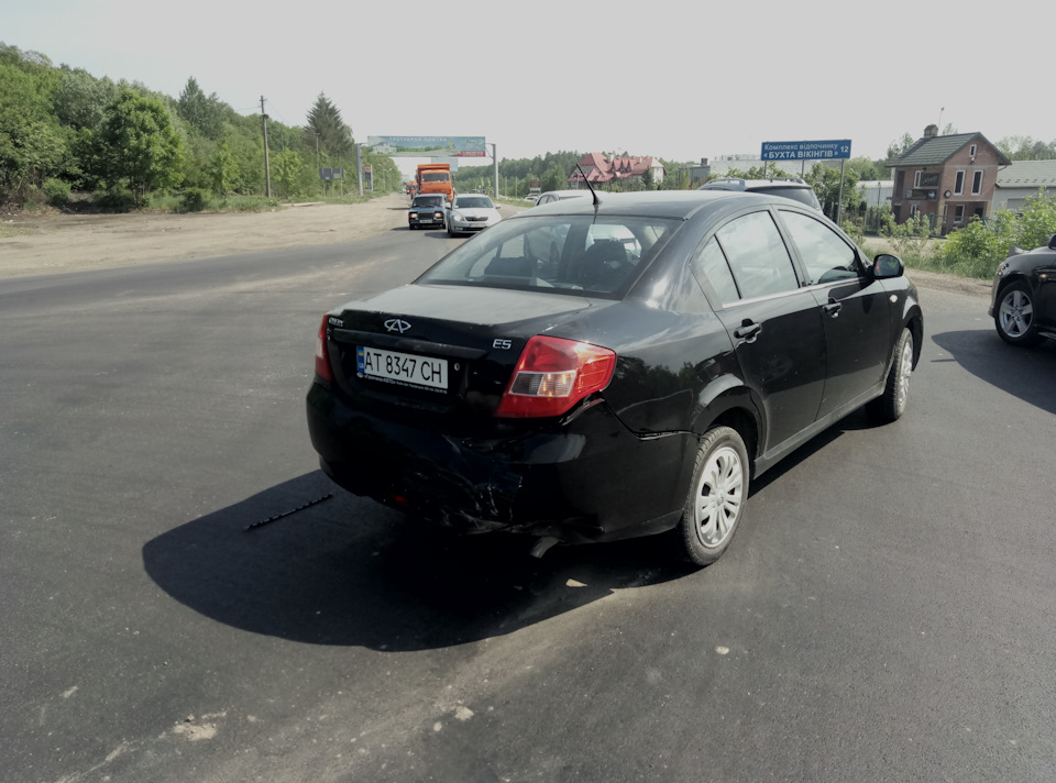 Перша запись.Зразу ж ДТП. 2