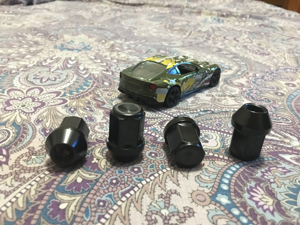 Гайки на колеса Black Edition (Італія). 🔩 5