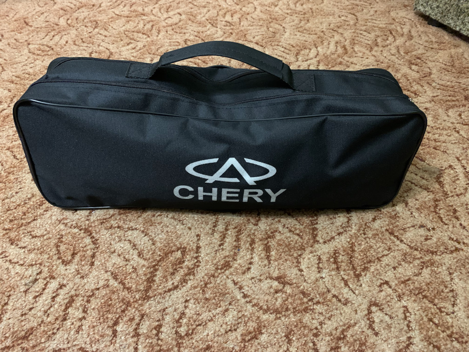 Органайзер із логотипом Chery. 2
