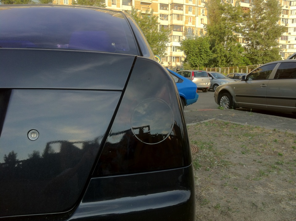 Задні ліхтарі. 4