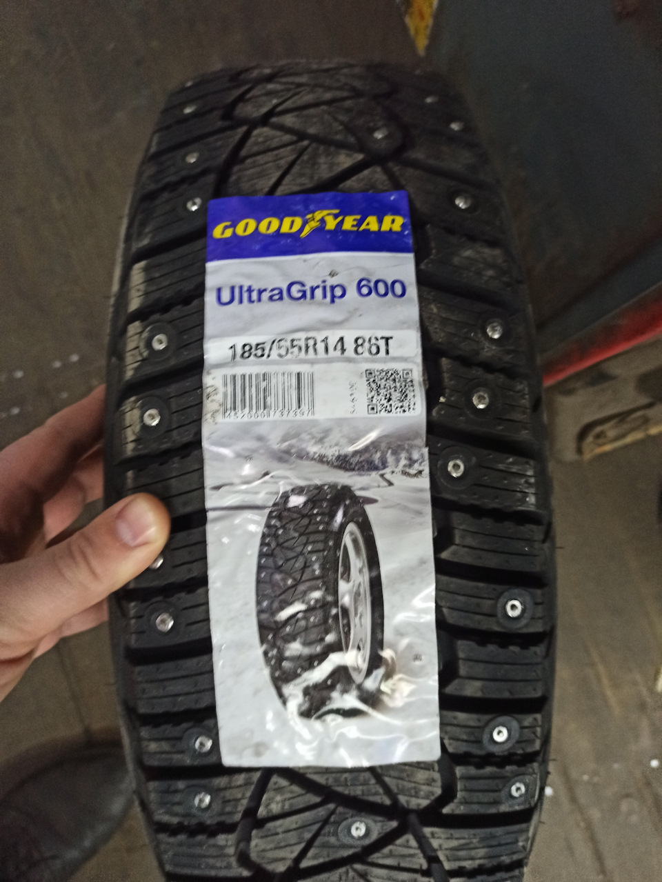 нелегкі пошуки шипування цього сезону. Проба пера GOODYEAR ULTRAGRIP 600 185/65 R14 86T ШИП. Нові аксесуари) 1