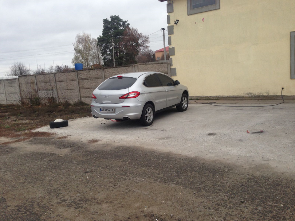 Поставив зиму 215/60 R16 на Chery M11! 3