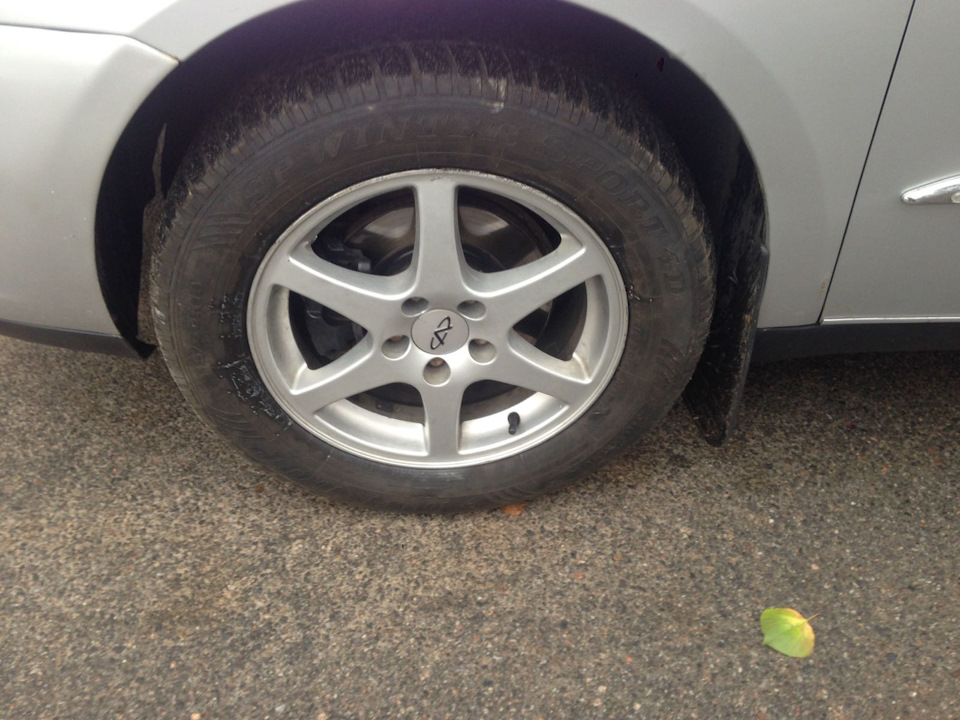 Поставив зиму 215/60 R16 на Chery M11! 4