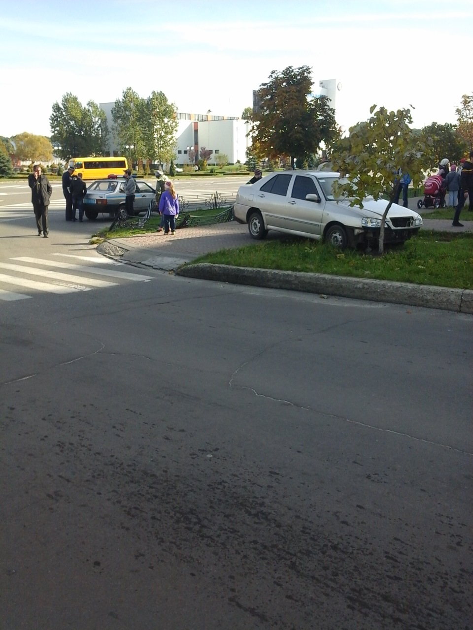 Завіз дружину до тещі =)) 3
