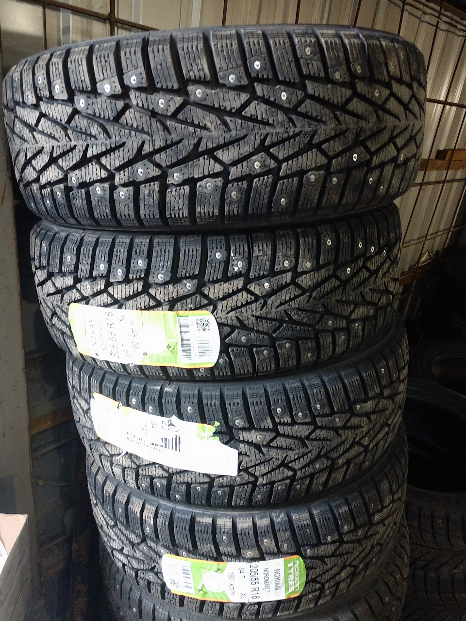 2018.11.29 Купівля та встановлення зимових шин Nokian Nordman 7 205/55 R16 94T (шип) 4
