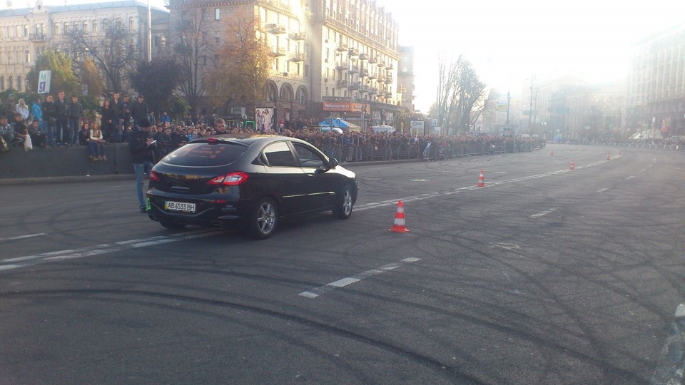 Покатушки в центрі Києва) 4
