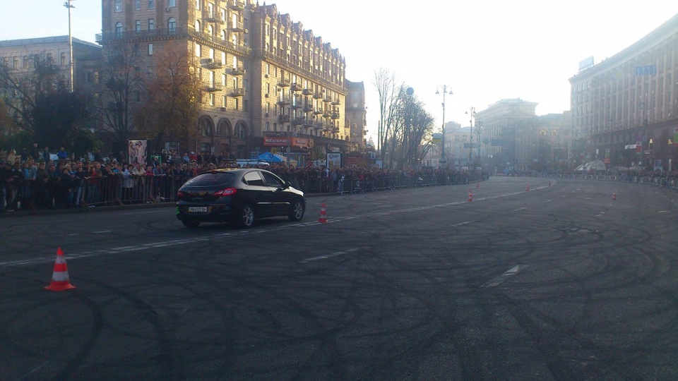 Покатушки в центрі Києва) 1