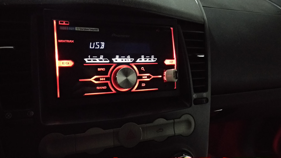 Заміна SWAT AHR-4580 на Pioneer FH-X380UB, прокладання проводів під сабвуфер 1