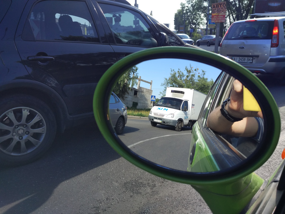 Маленька неприємність. 3
