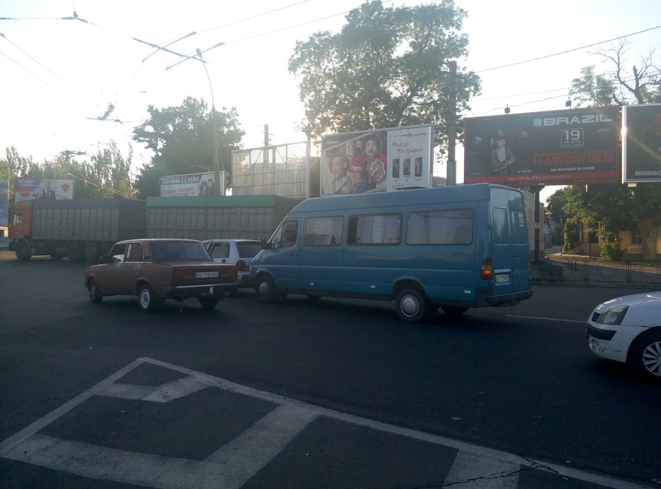Ображають маленьких :( 4
