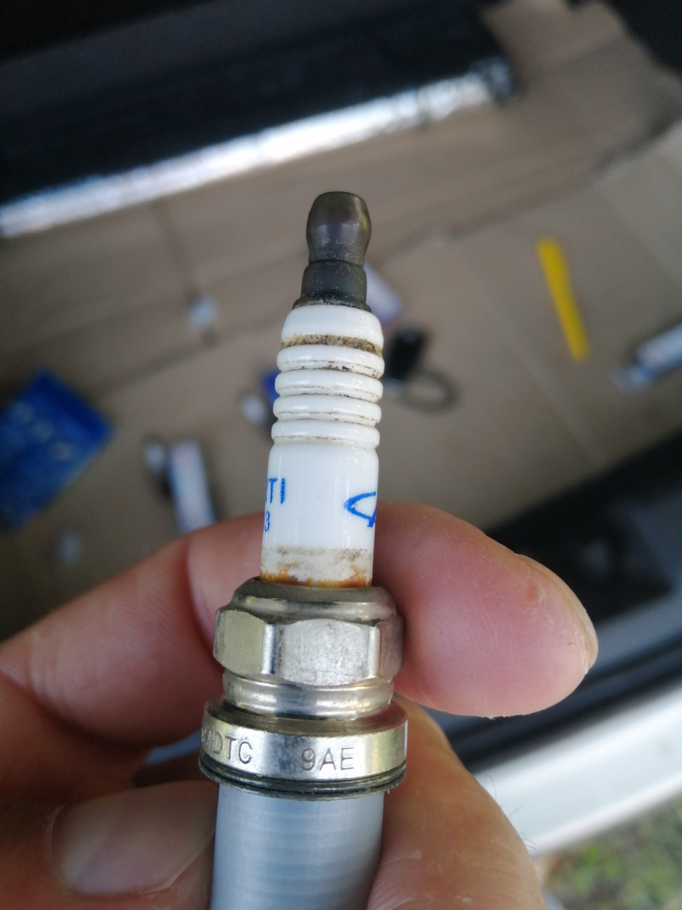 5. Заміна свічок Denso K20TT (33100 км) 4