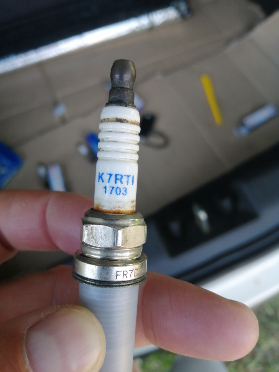 5. Заміна свічок Denso K20TT (33100 км) 2