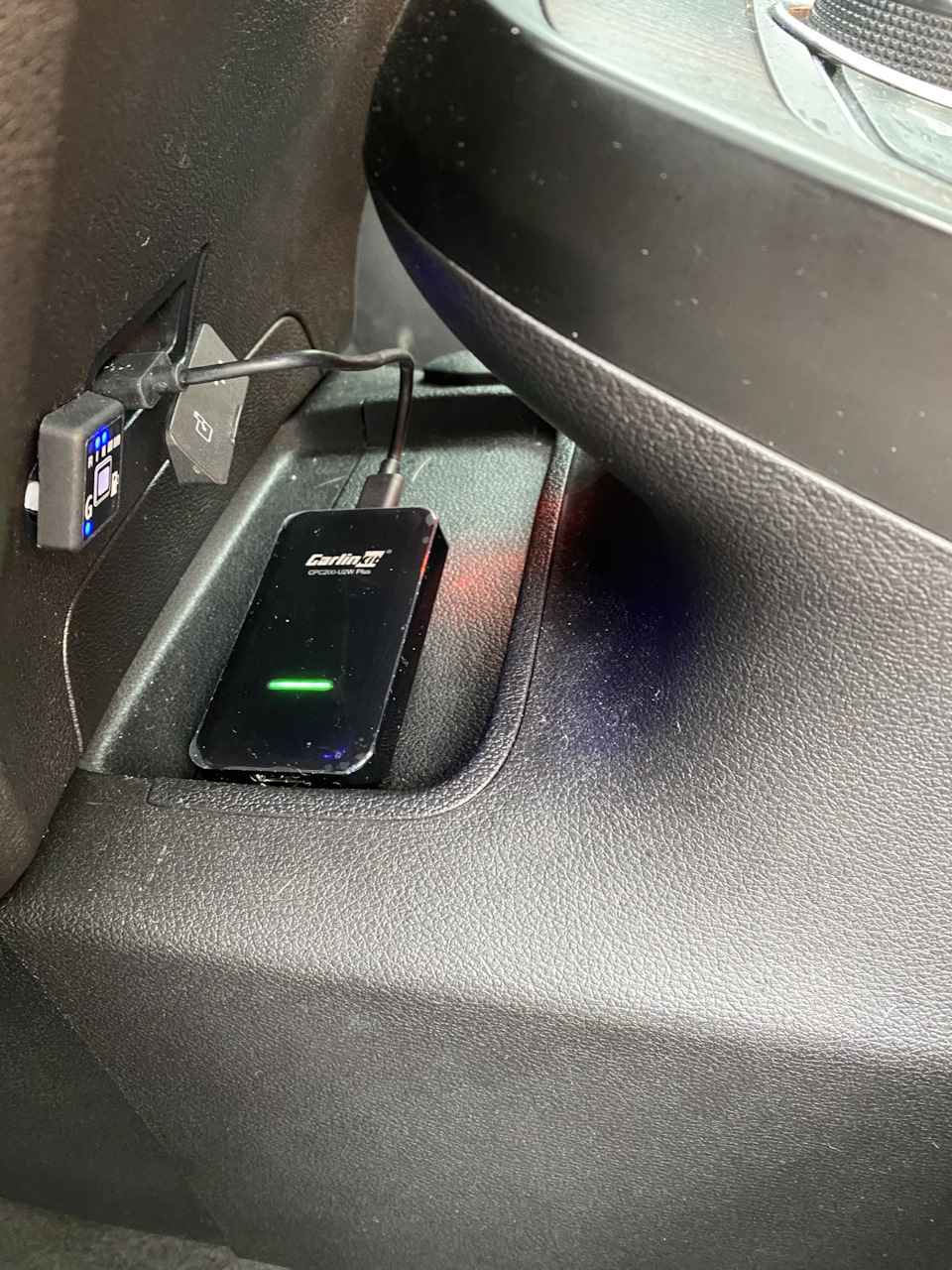 Бездротовий CarPlay 4