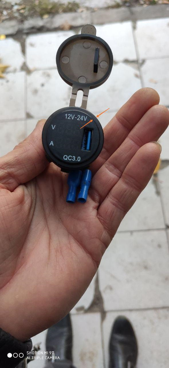 Встановлення додаткового USB + вольтметр та амперметр 2