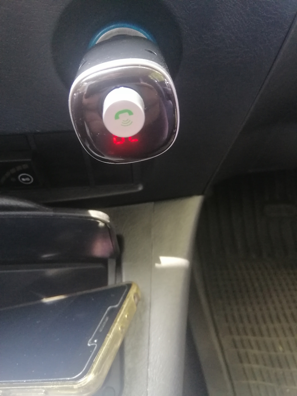 Bluetooth трансмітер 2