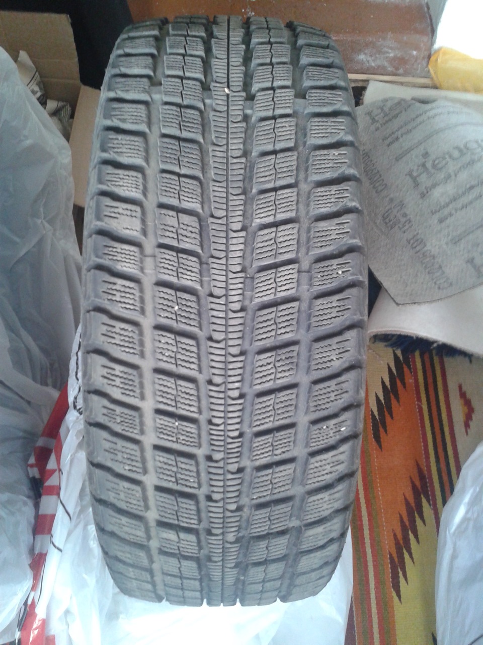 Продам зимову гуму, R16, 205х55 1