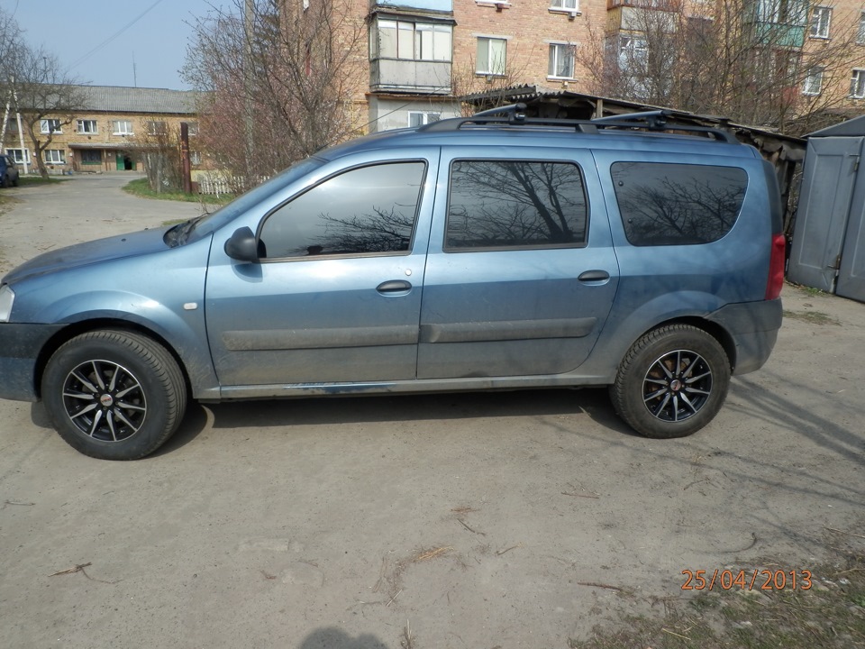 Ліфтонув другу трохи його Логан 2