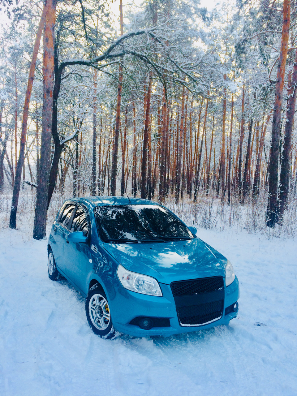 Трохи снігу ❄️🚙🛷☃️ 1