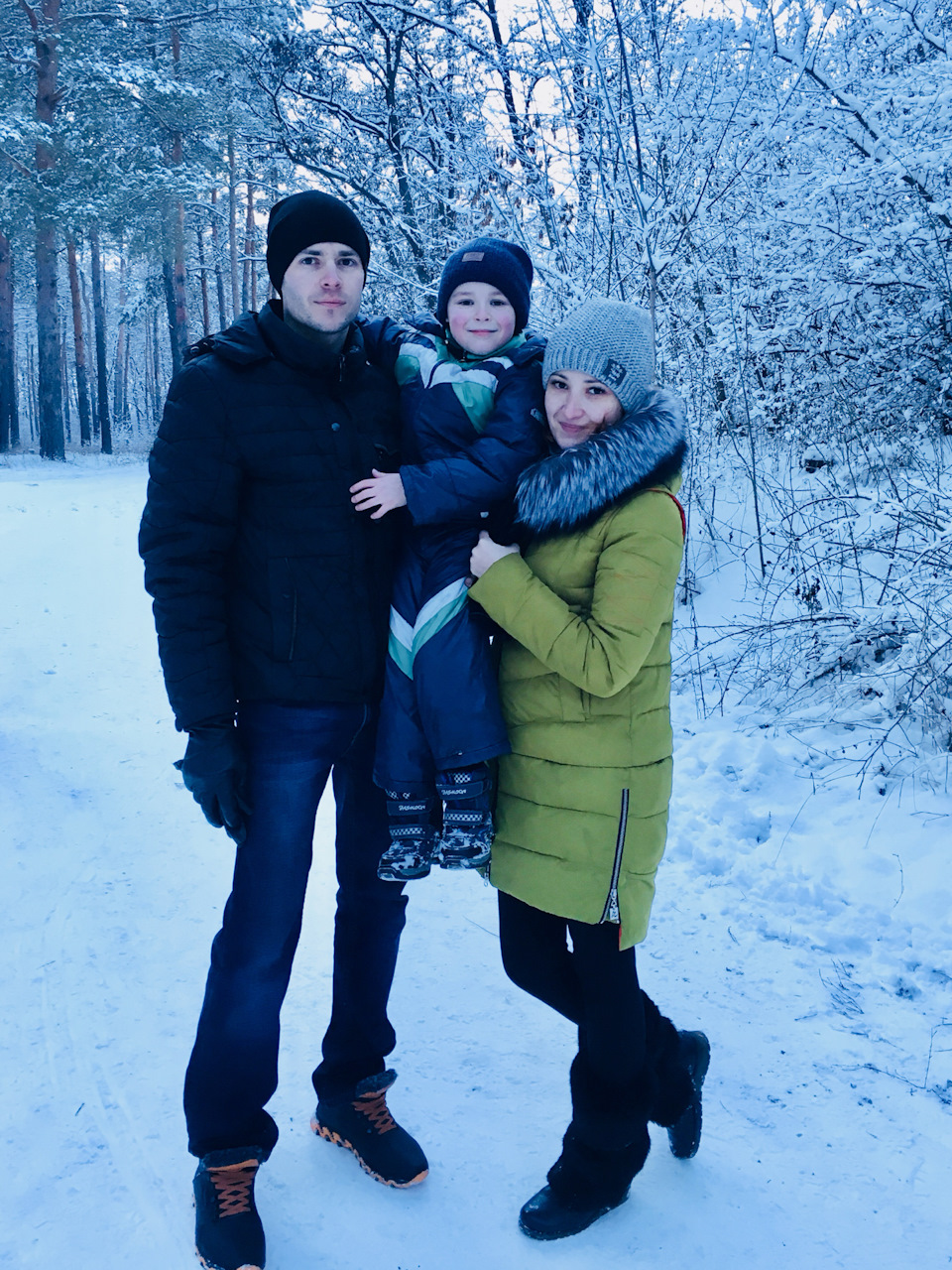 Трохи снігу ❄️🚙🛷☃️ 2