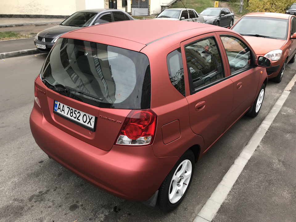 Фарбування машини рідким композитом Dempinox 4