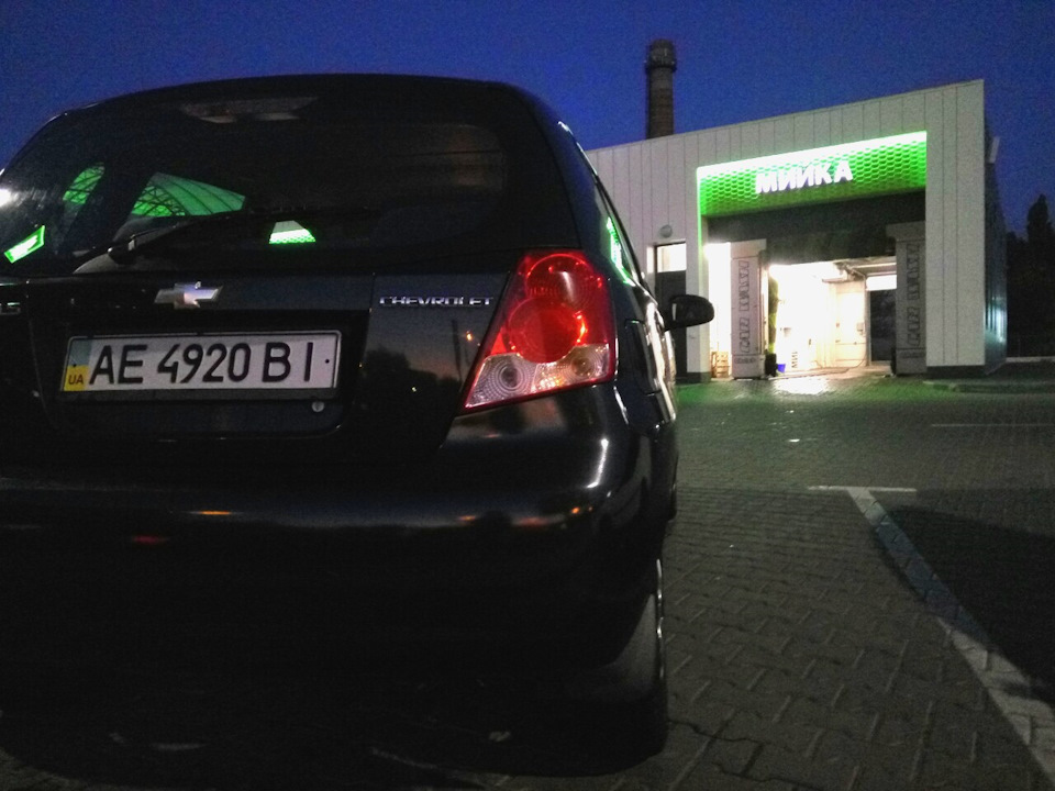 Заблищали 2