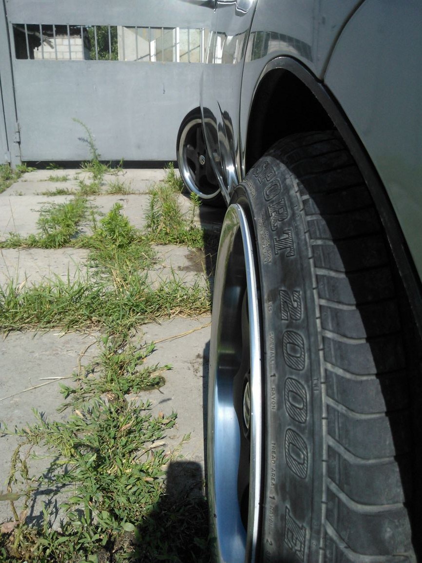 Borbet T R16 широка ширина передня j7.5 задня j9 5