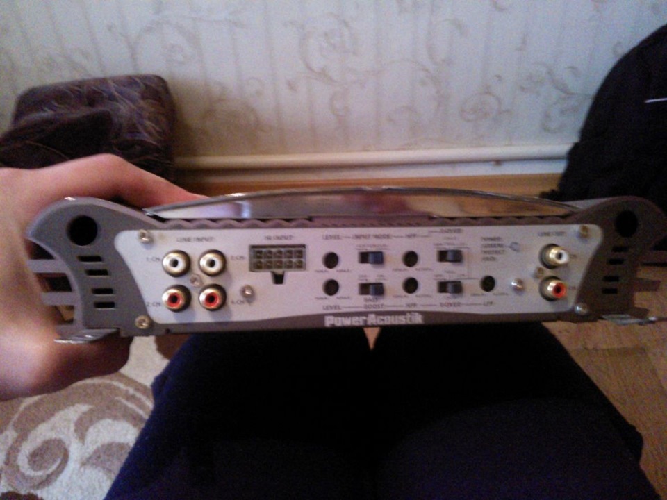 Присмердився - сабвуфер і усилок :) 3