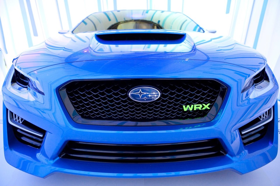 Капот від Subaru (Stealth) 4