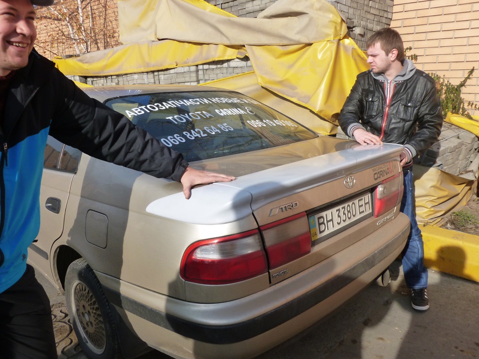 Репліка-Спойлер GT на Toyota Carina E 4