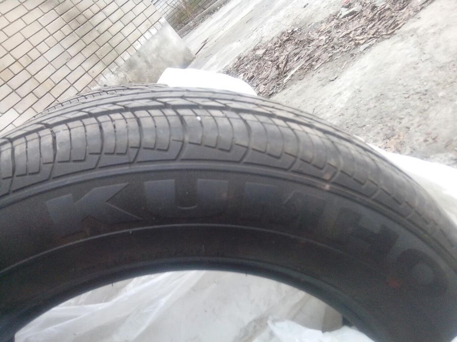 Продам літню гуму KUMHO 185\65\15 3