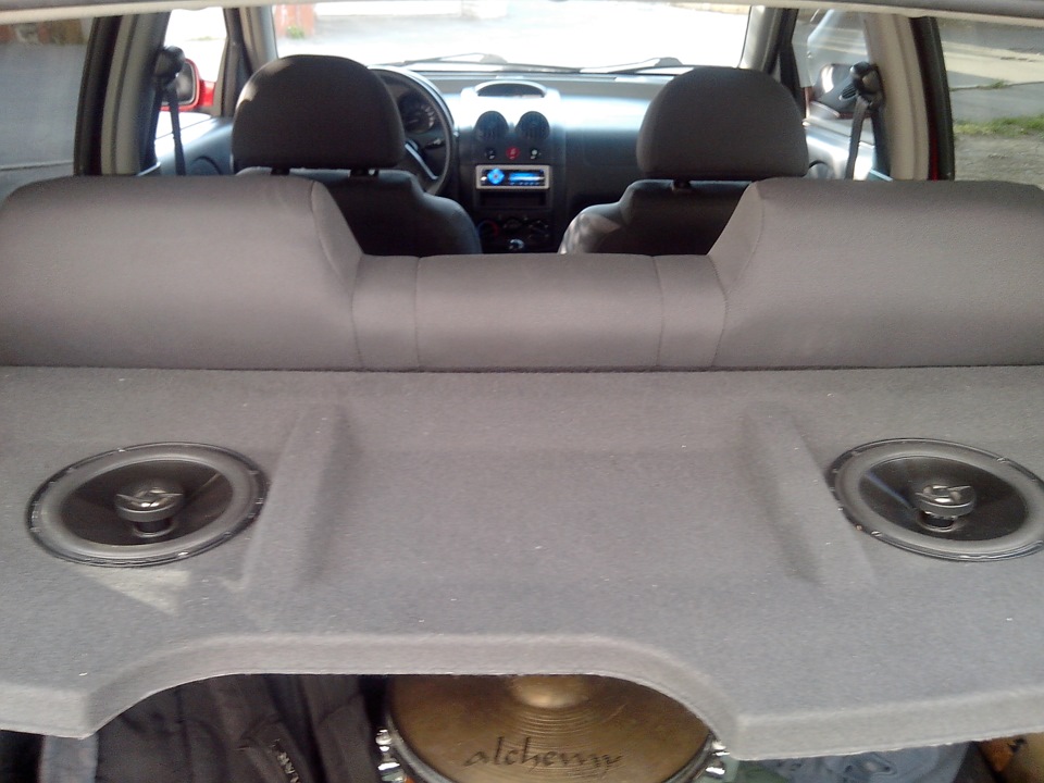 Встановив JBL 2