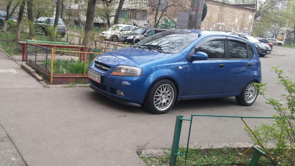 82. Установка пружин H&R -40 5