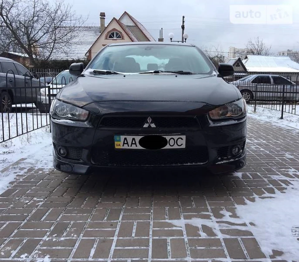 А ось і новий звір у нас в гаражі)))